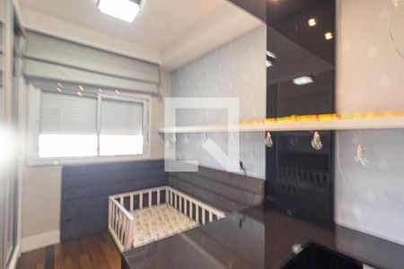 Quarto 1 Suite 1 de apartamento para alugar com 3 quartos, 242m² em Portão, Curitiba