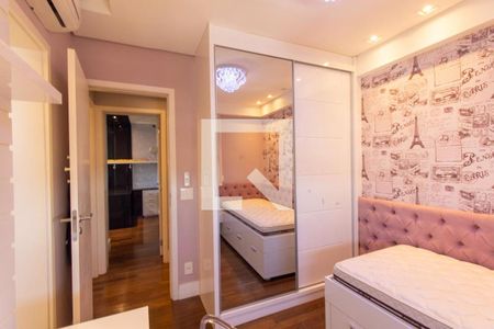 Quarto 2 Suite 2 de apartamento para alugar com 3 quartos, 242m² em Portão, Curitiba