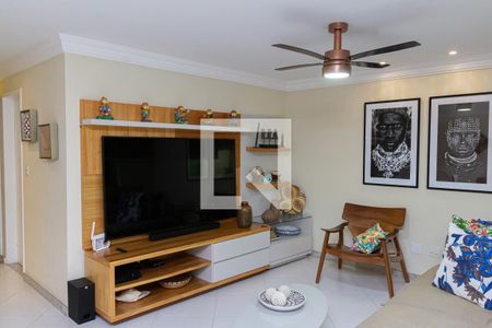 Sala de casa de condomínio para alugar com 3 quartos, 360m² em Campo Grande, Rio de Janeiro