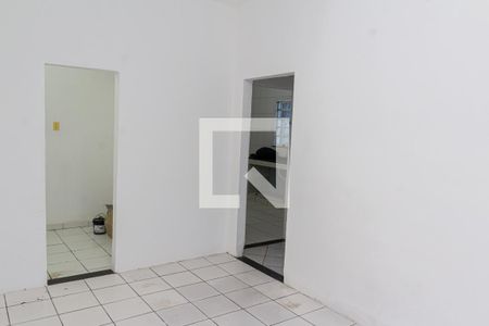 Sala de casa para alugar com 2 quartos, 60m² em Senador Vasconcelos, Rio de Janeiro