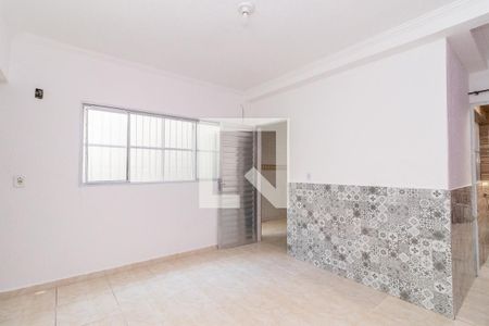 Casa para alugar com 3 quartos, 125m² em Jardim Keralux, São Paulo