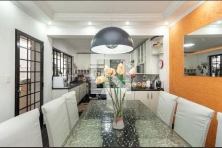 Casa à venda com 2 quartos, 126m² em Vila Bonilha Nova, São Paulo