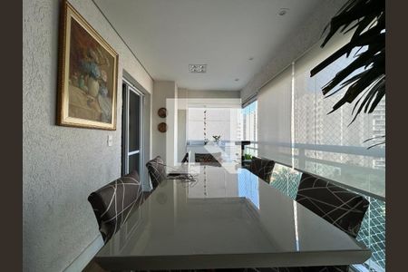 Apartamento à venda com 2 quartos, 72m² em Jardim das Acacias, São Paulo