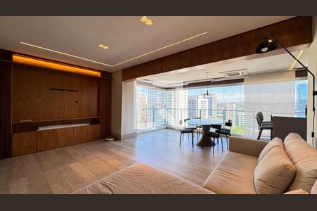 Apartamento à venda com 3 quartos, 130m² em Vila Gertrudes, São Paulo