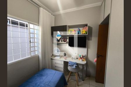 Casa à venda com 3 quartos, 390m² em Aparecida, Belo Horizonte