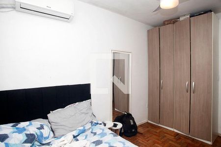 Quarto 2 de apartamento para alugar com 2 quartos, 58m² em Jardim Botânico, Porto Alegre