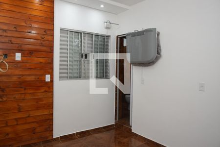 Quarto de kitnet/studio para alugar com 1 quarto, 25m² em Jardim Irapiranga, Embu das Artes
