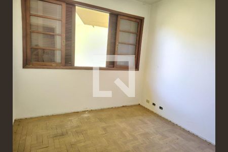 Casa para alugar com 3 quartos, 226m² em Vila Monumento, São Paulo