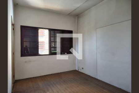 Casa para alugar com 3 quartos, 226m² em Vila Monumento, São Paulo