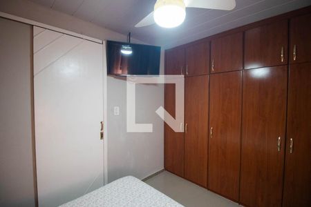 Quarto 1 de casa de condomínio para alugar com 2 quartos, 150m² em Galo Branco, São Gonçalo