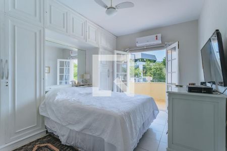 Quarto de casa de condomínio à venda com 5 quartos, 480m² em Barra da Tijuca, Rio de Janeiro
