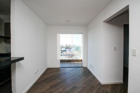 Sala de apartamento para alugar com 2 quartos, 59m² em Jardim Marilu, Cotia