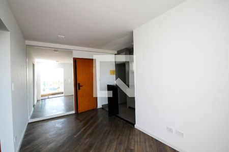 Sala de apartamento para alugar com 2 quartos, 59m² em Jardim Marilu, Cotia