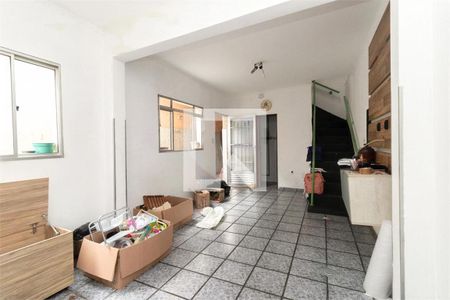 Casa à venda com 3 quartos, 200m² em Parque dos Bancarios, São Paulo