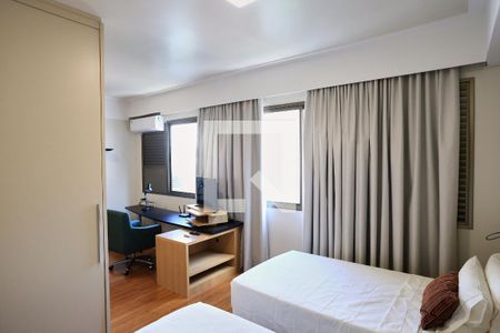 Quarto de kitnet/studio para alugar com 1 quarto, 40m² em Lourdes, Belo Horizonte