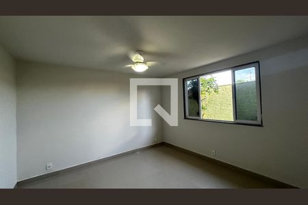Suíte 1 de casa de condomínio para alugar com 5 quartos, 320m² em Vargem Pequena, Rio de Janeiro