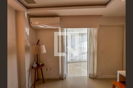 Apartamento para alugar com 2 quartos, 122m² em Laranjeiras, Rio de Janeiro