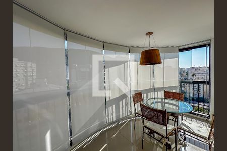 Apartamento para alugar com 2 quartos, 122m² em Laranjeiras, Rio de Janeiro