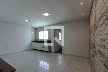 Sala/Cozinha de casa para alugar com 2 quartos, 110m² em Jardim Cecilia, Mogi das Cruzes
