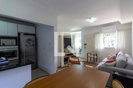 Sala de casa à venda com 3 quartos, 109m² em Cidade Ademar, São Paulo