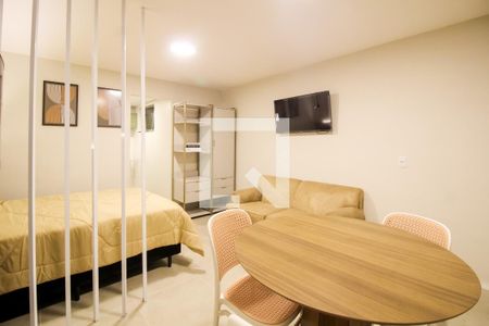 Sala/Cozinha/Quarto de kitnet/studio à venda com 1 quarto, 25m² em Vila Prudente, São Paulo
