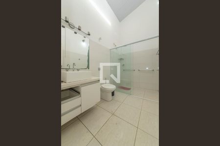 Banheiro Social de casa para alugar com 3 quartos, 148m² em Vila Cordeiro, São Paulo