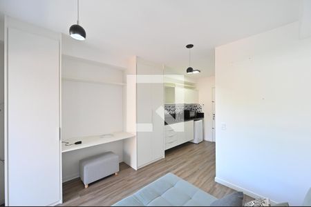 Sala/Quarto de kitnet/studio à venda com 1 quarto, 27m² em Mirandópolis, São Paulo