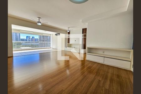Sala de apartamento para alugar com 3 quartos, 160m² em Santo Amaro, São Paulo