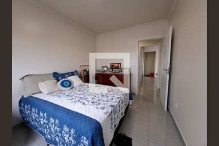 Quarto de apartamento para alugar com 3 quartos, 95m² em Barreiros, São José