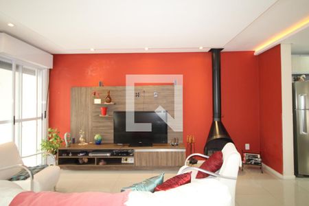 Sala de casa à venda com 3 quartos, 492m² em Vila Jardim, Porto Alegre