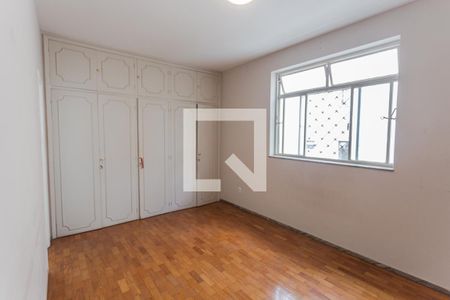 Suíte de apartamento à venda com 3 quartos, 120m² em Santo Agostinho, Belo Horizonte