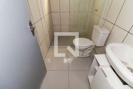 Banheiro de casa para alugar com 1 quarto, 70m² em Jardim Planalto, São Paulo