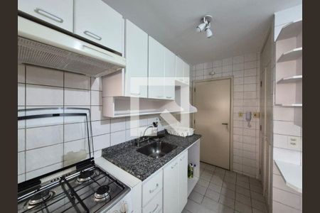 Cozinha de apartamento para alugar com 3 quartos, 110m² em Indianópolis, São Paulo