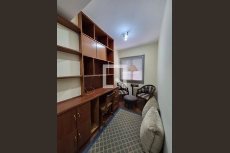 Quarto de apartamento para alugar com 3 quartos, 110m² em Indianópolis, São Paulo