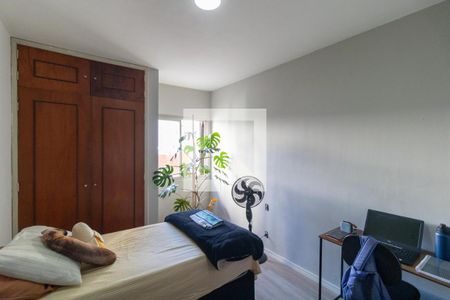 Quarto 01 de apartamento à venda com 2 quartos, 30m² em Cambuí, Campinas