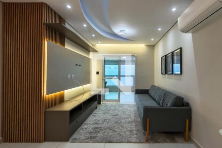 Sala de apartamento para alugar com 3 quartos, 115m² em Nova Mirim, Praia Grande