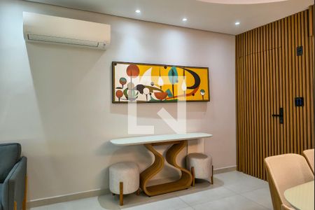 Sala  de apartamento para alugar com 3 quartos, 115m² em Nova Mirim, Praia Grande