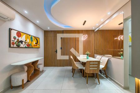 Sala de apartamento para alugar com 3 quartos, 115m² em Nova Mirim, Praia Grande