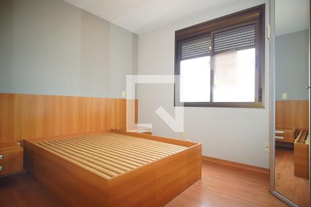 Suíte de apartamento à venda com 3 quartos, 90m² em Petrópolis, Porto Alegre