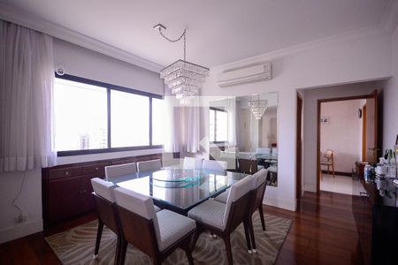 Sala de Jantar  de apartamento à venda com 3 quartos, 198m² em Aclimação, São Paulo