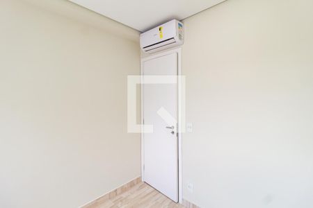 Quarto de apartamento para alugar com 2 quartos, 62m² em Continental, Osasco
