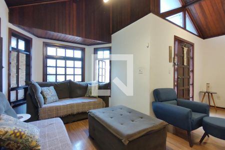 Sala de casa de condomínio à venda com 3 quartos, 200m² em Taquara, Rio de Janeiro