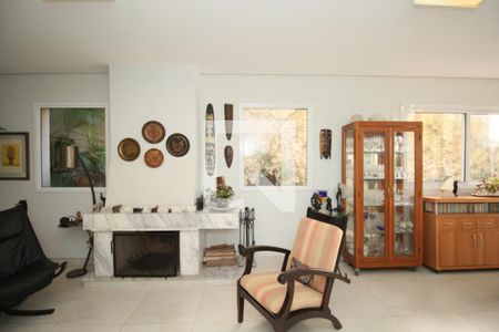 Sala de casa à venda com 6 quartos, 350m² em Vila Sonia, São Paulo