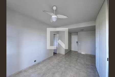 Sala de apartamento para alugar com 2 quartos, 63m² em Recreio dos Bandeirantes, Rio de Janeiro