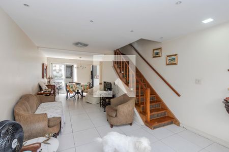 Sala de casa de condomínio à venda com 2 quartos, 115m² em Vila Olímpia, São Paulo