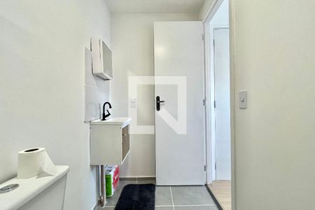 Banheiro da Suíte de apartamento para alugar com 1 quarto, 25m² em Jardim Oriental, São Paulo