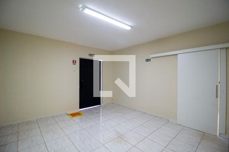 Sala de casa para alugar com 5 quartos, 200m² em Vila Olimpia, Sorocaba