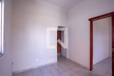 Sala de casa para alugar com 2 quartos, 74m² em Nova Cidade, São Gonçalo