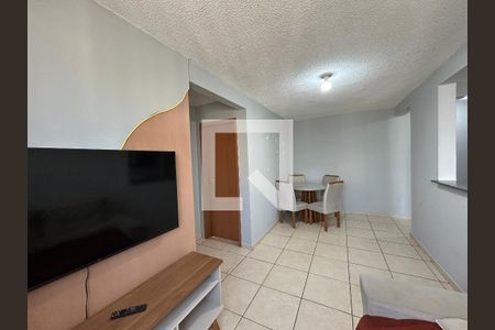 Sala de apartamento para alugar com 2 quartos, 55m² em Anchieta, Nilópolis