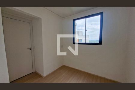 Quarto de apartamento para alugar com 2 quartos, 42m² em Usina Piratininga, São Paulo